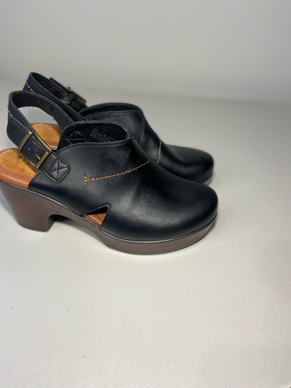 b.o.c. Black Leather Slingback Clogs with Wood-Tone Heel - Picture 2 of 13